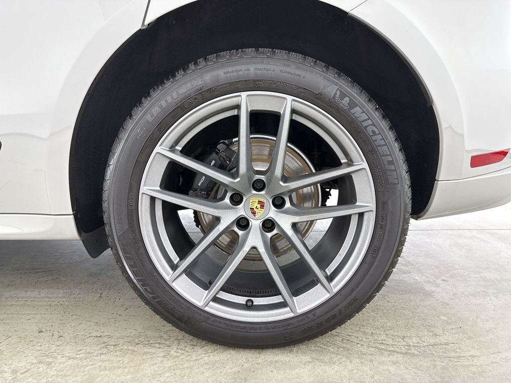 2024 Porsche Macan Macan (MY24)