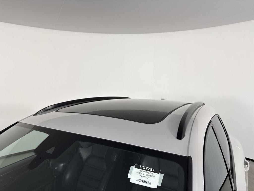 2024 Porsche Macan Macan (MY24)