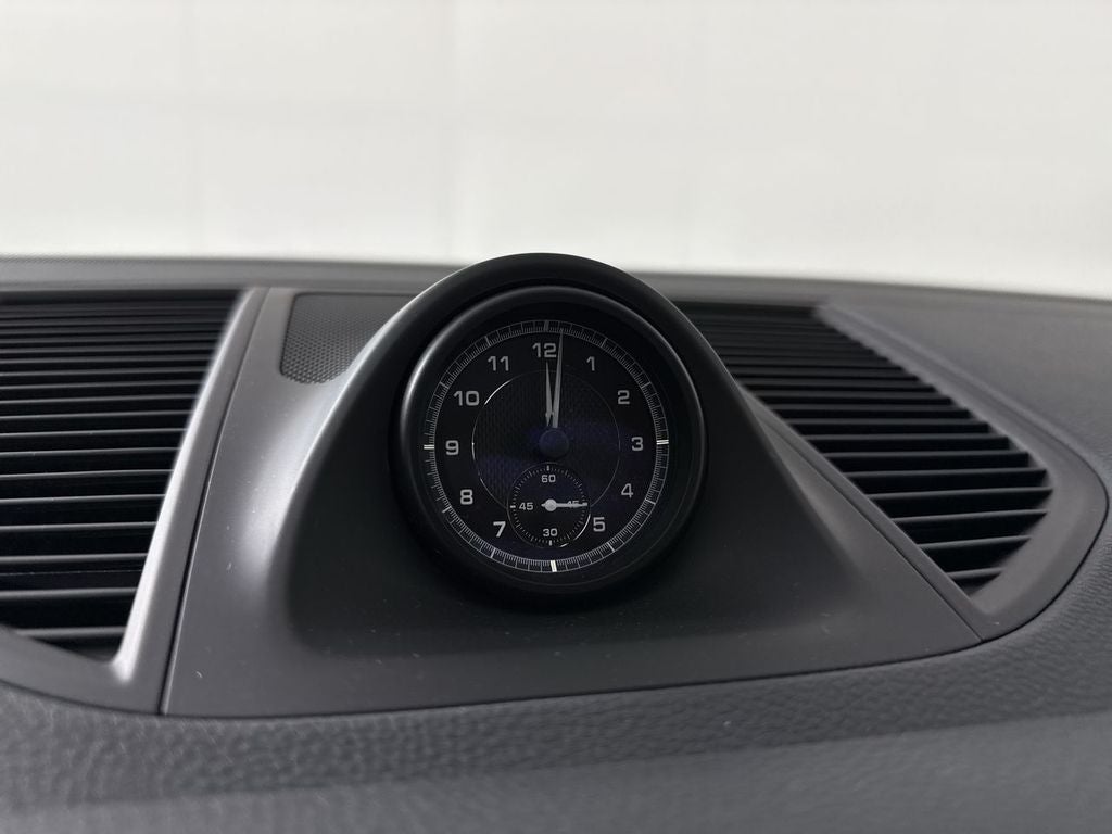2024 Porsche Macan Macan (MY24)