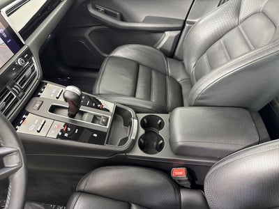 2024 Porsche Macan Macan (MY24)
