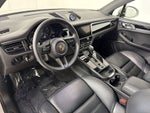 2024 Porsche Macan Macan (MY24)