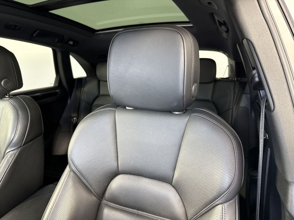 2024 Porsche Macan Macan (MY24)