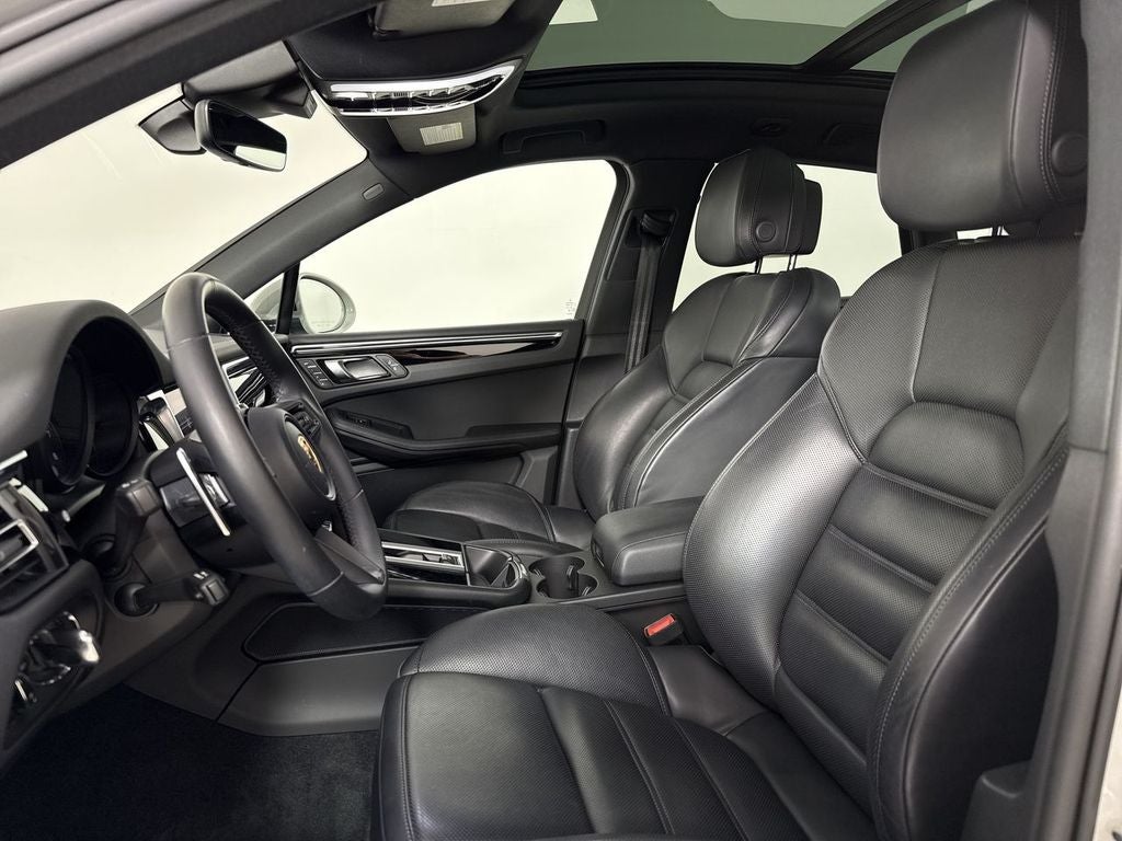 2024 Porsche Macan Macan (MY24)