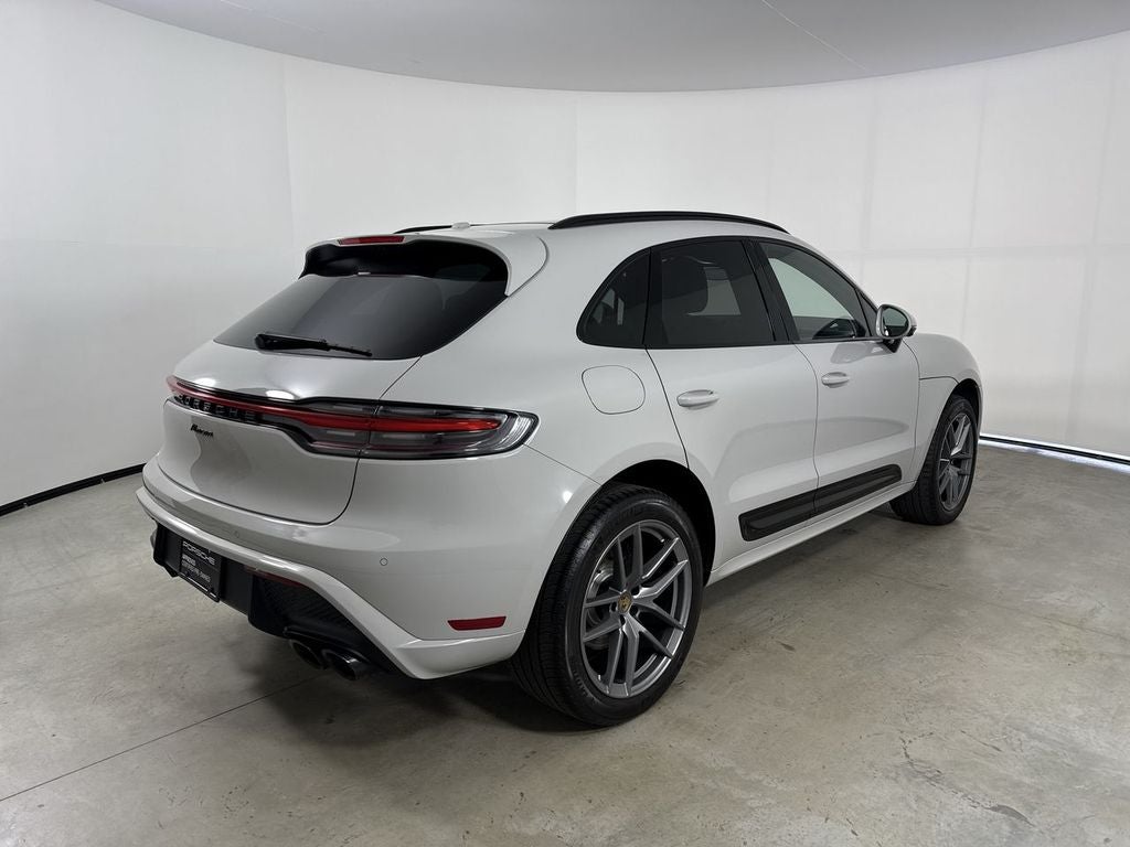 2024 Porsche Macan Macan (MY24)