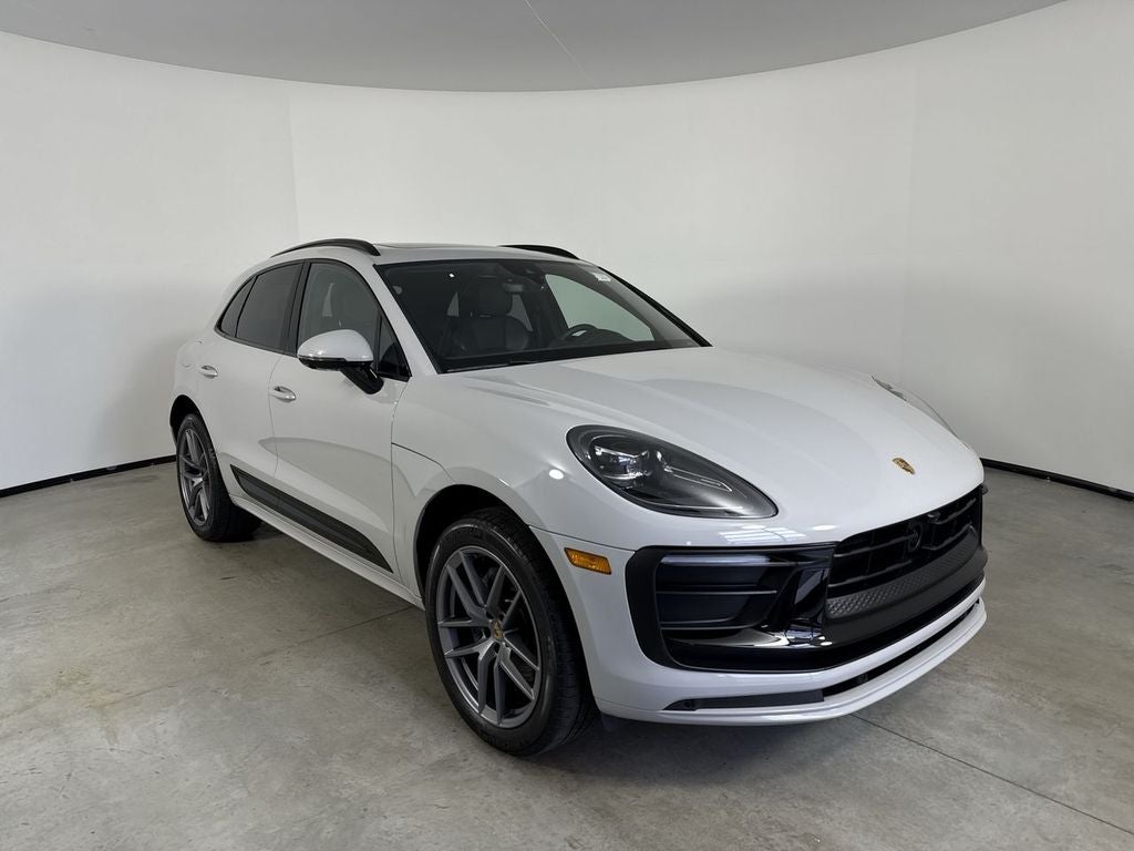 2024 Porsche Macan Macan (MY24)