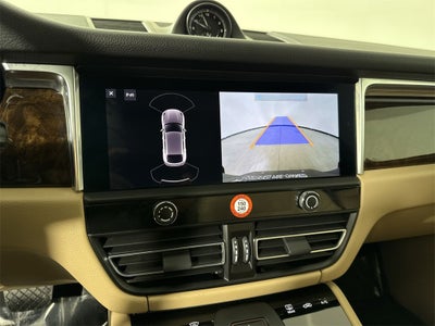 2025 Porsche Macan AWD