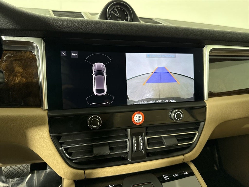 2025 Porsche Macan AWD