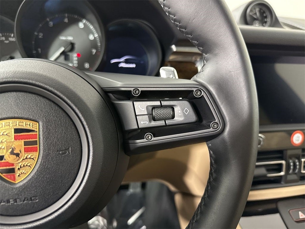 2025 Porsche Macan AWD