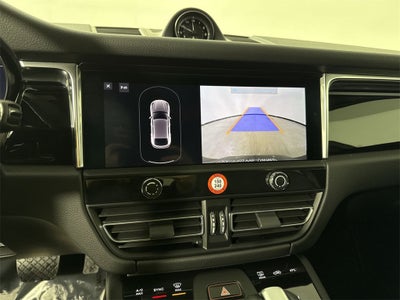 2025 Porsche Macan AWD