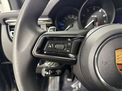 2025 Porsche Macan AWD