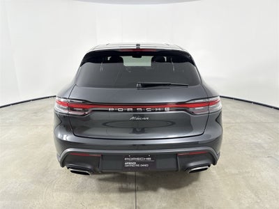 2025 Porsche Macan AWD