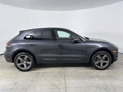 2025 Porsche Macan AWD
