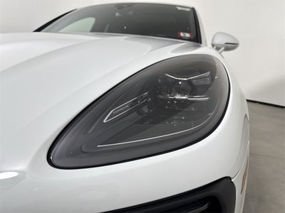 2025 Porsche Macan AWD