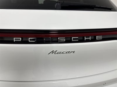 2025 Porsche Macan AWD