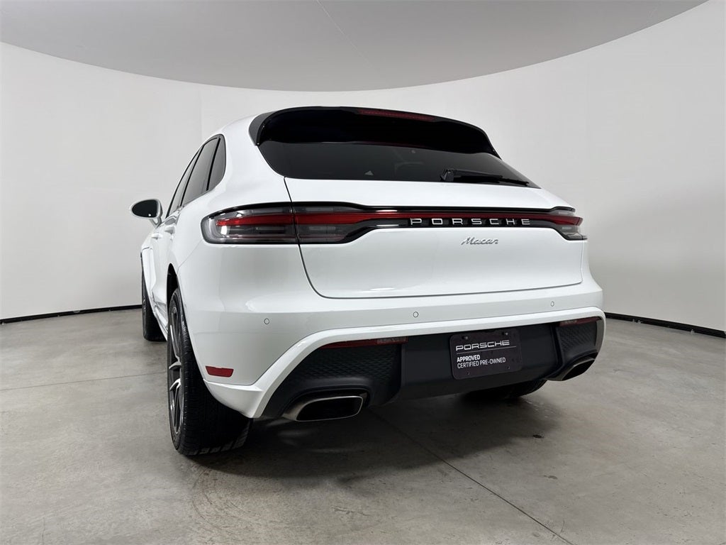 2025 Porsche Macan AWD