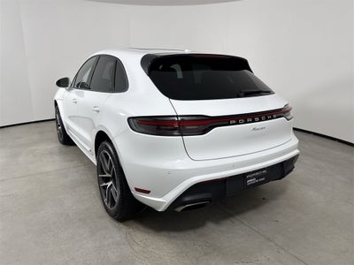 2025 Porsche Macan AWD