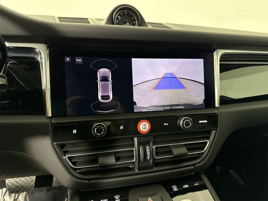 2025 Porsche Macan AWD