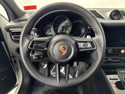 2025 Porsche Macan AWD