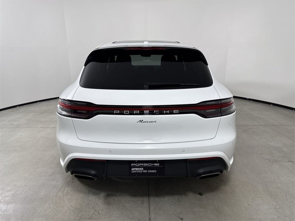 2025 Porsche Macan AWD