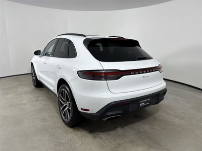 2025 Porsche Macan AWD