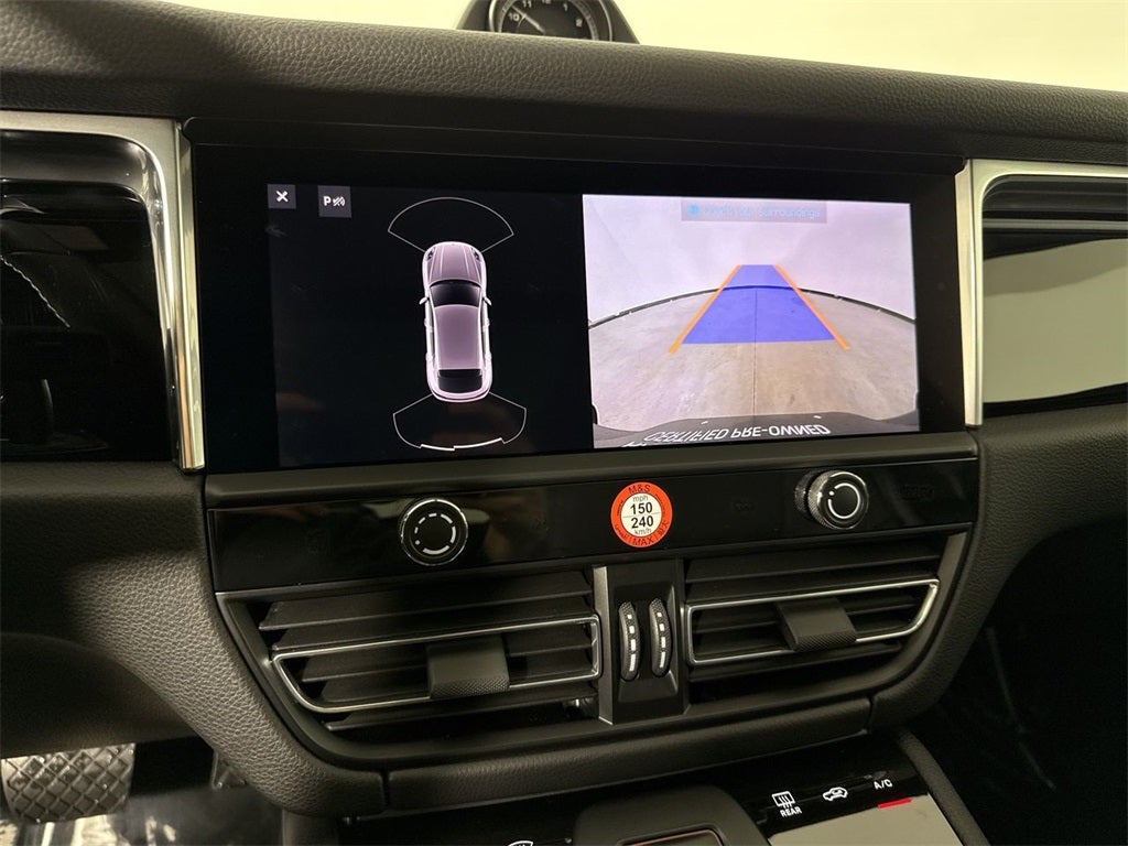 2025 Porsche Macan AWD