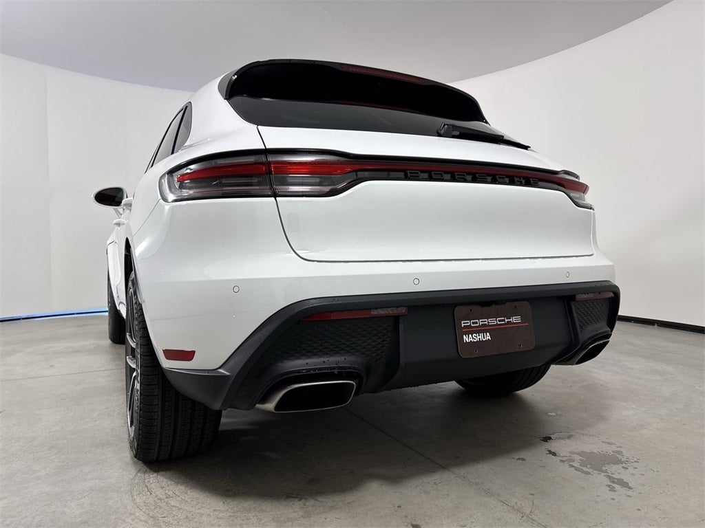 2026 Porsche Macan Macan