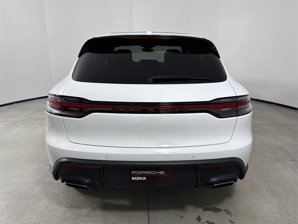 2026 Porsche Macan Macan