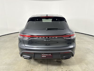 2026 Porsche Macan AWD