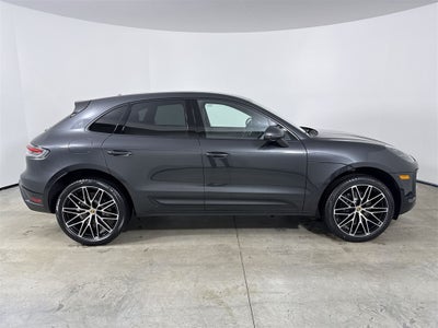 2026 Porsche Macan AWD