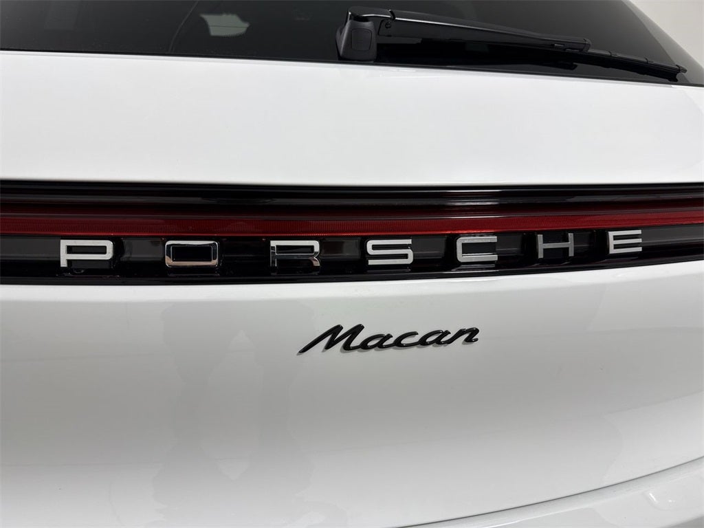 2026 Porsche Macan Macan