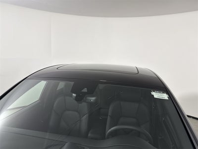 2026 Porsche Macan AWD