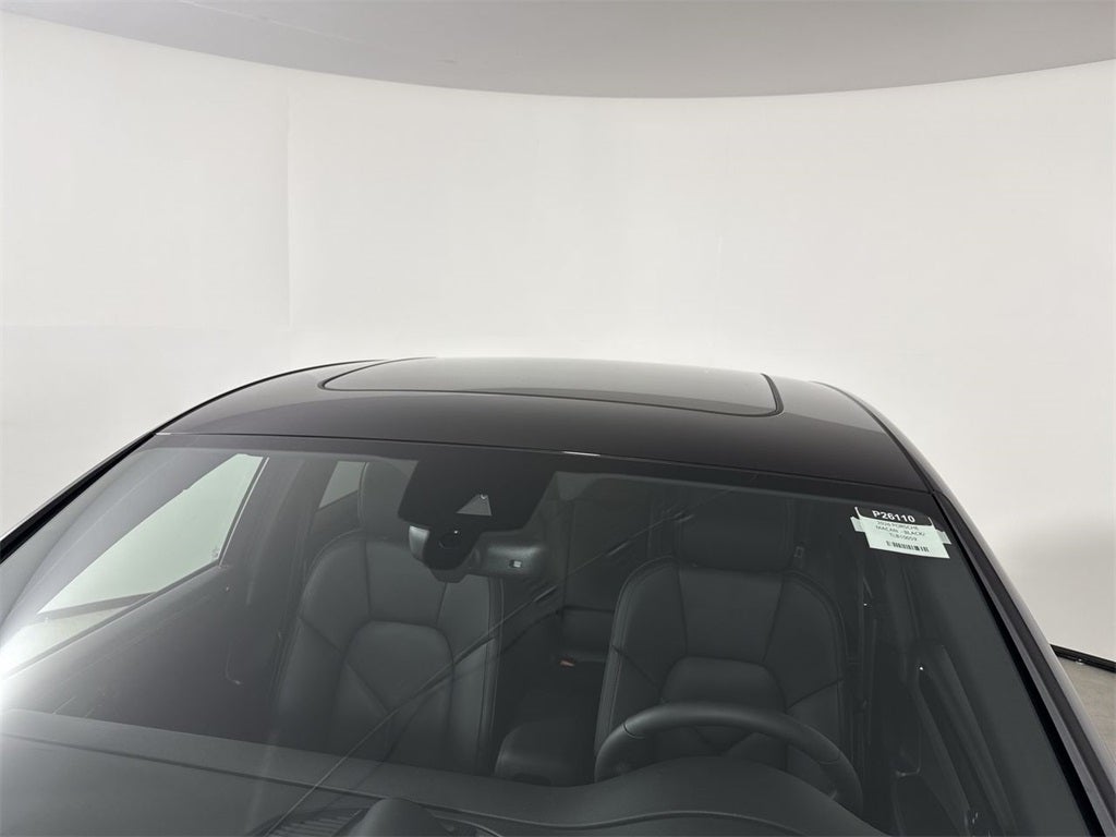 2026 Porsche Macan AWD