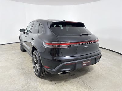 2026 Porsche Macan AWD