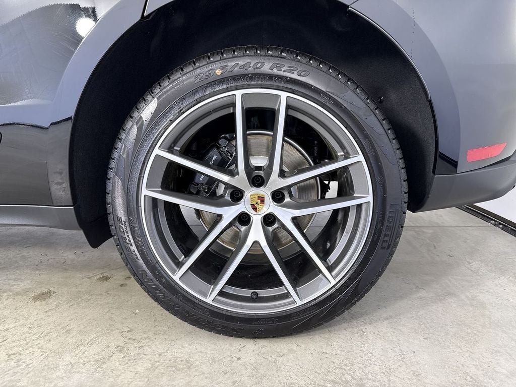 2026 Porsche Macan AWD