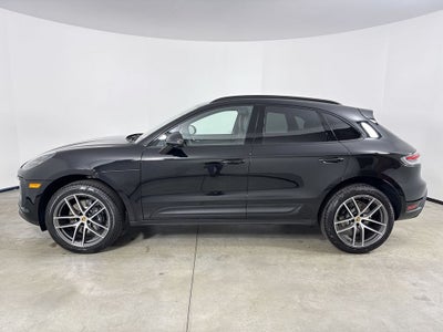 2026 Porsche Macan AWD