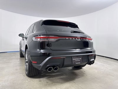 2026 Porsche Macan AWD