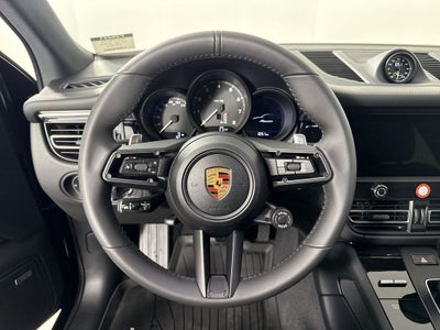 2026 Porsche Macan AWD