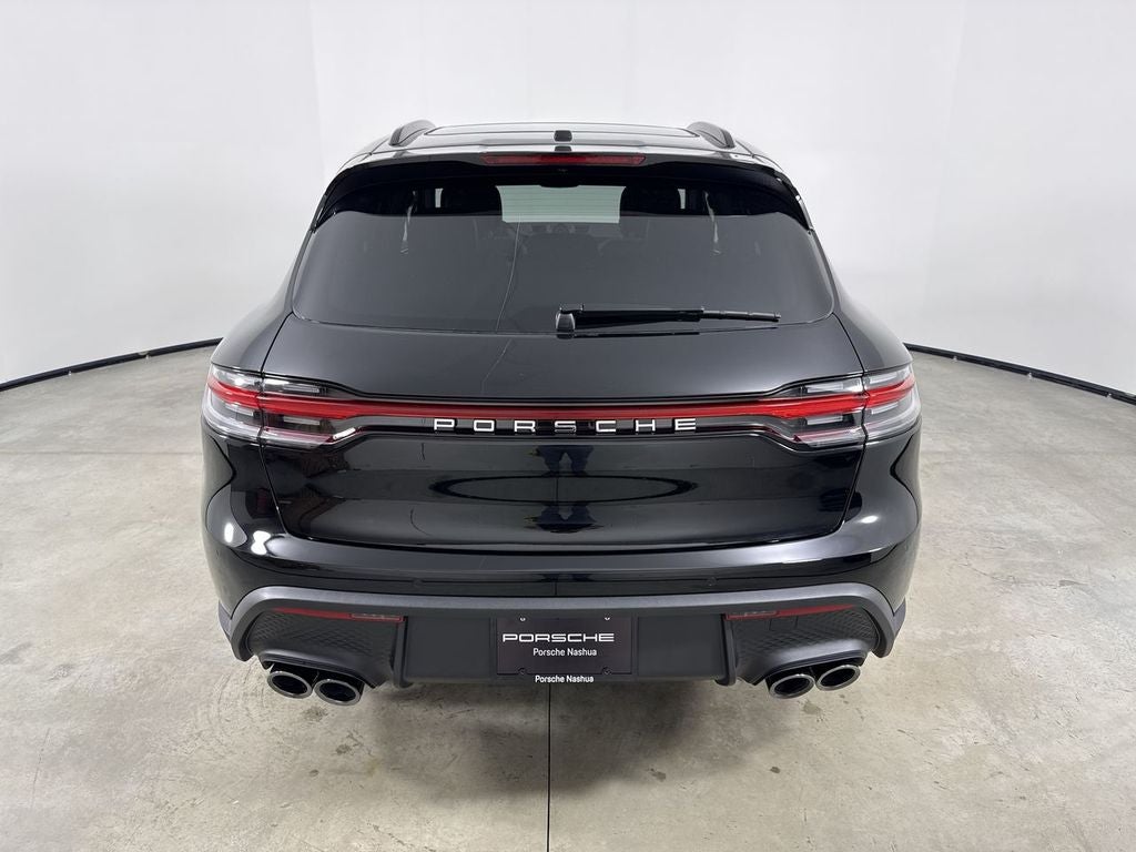 2026 Porsche Macan AWD