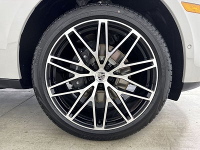 2026 Porsche Macan AWD