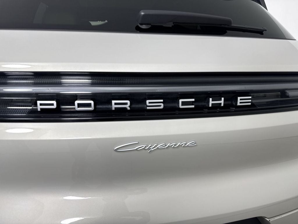 2024 Porsche Cayenne AWD