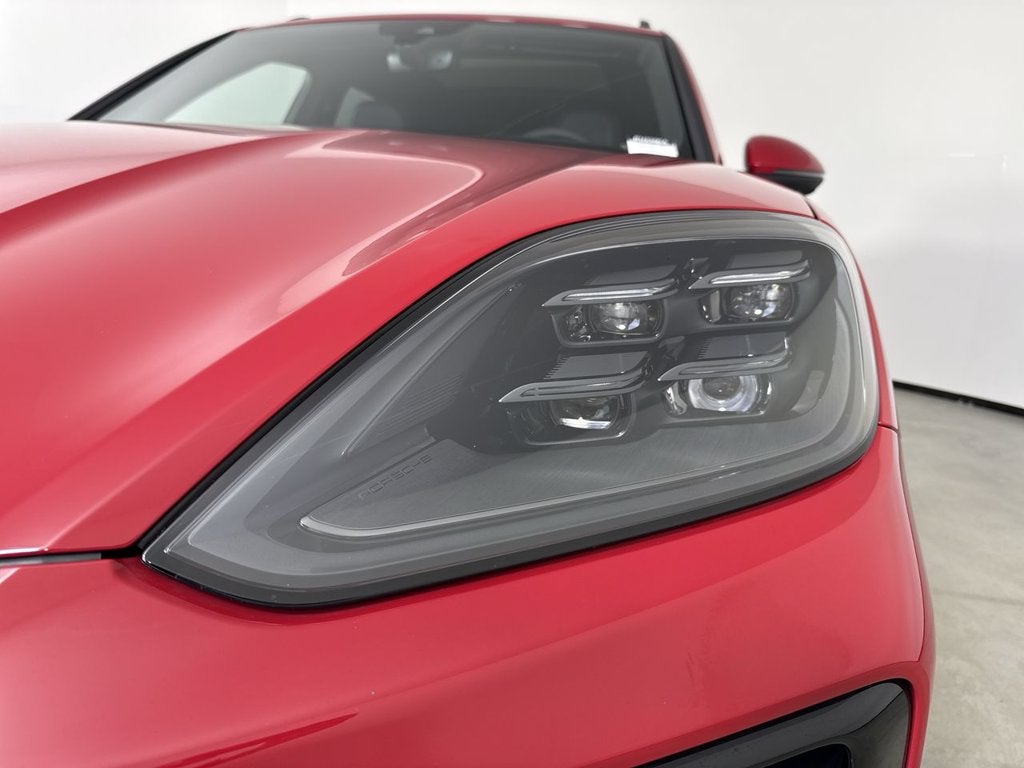 2025 Porsche Cayenne AWD