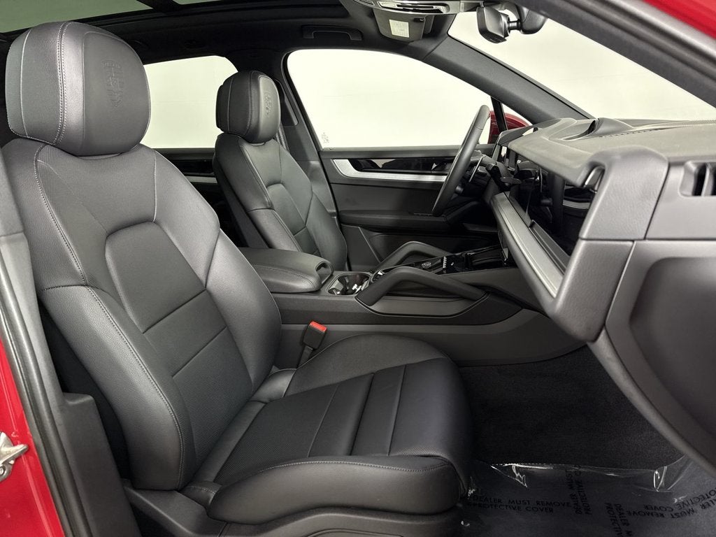 2025 Porsche Cayenne AWD