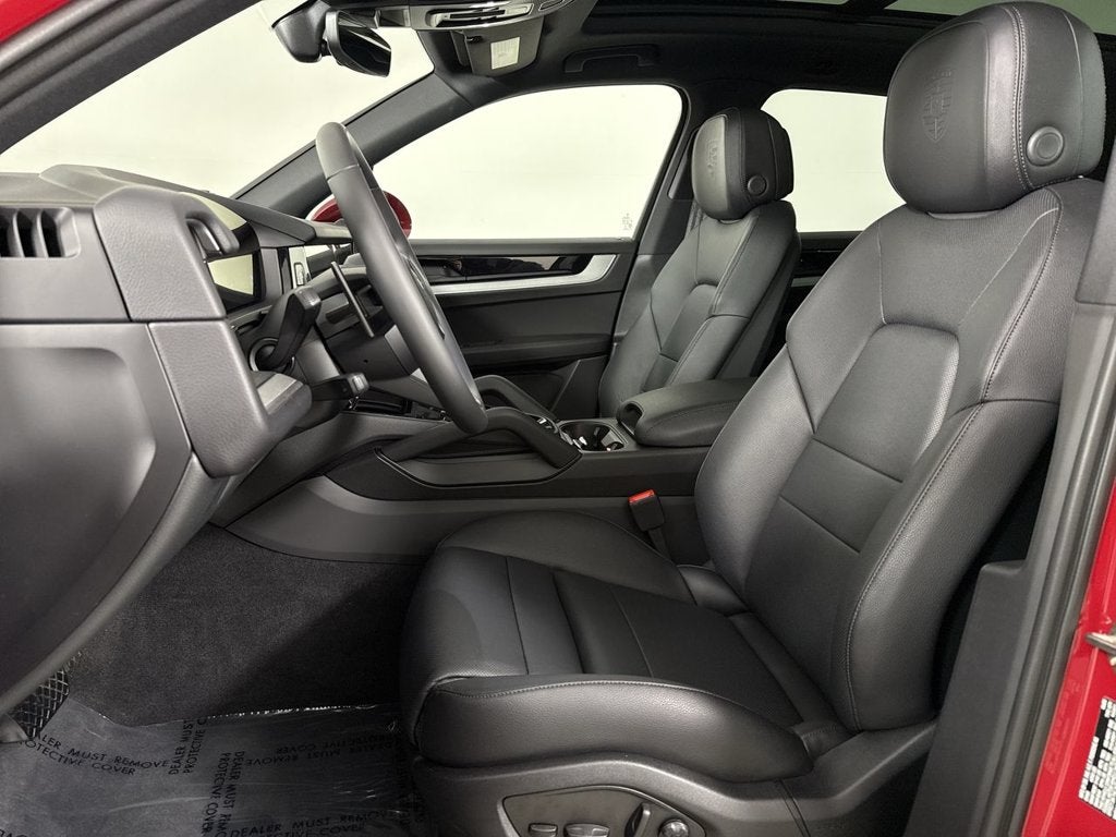 2025 Porsche Cayenne AWD