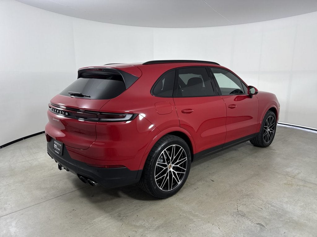 2025 Porsche Cayenne AWD