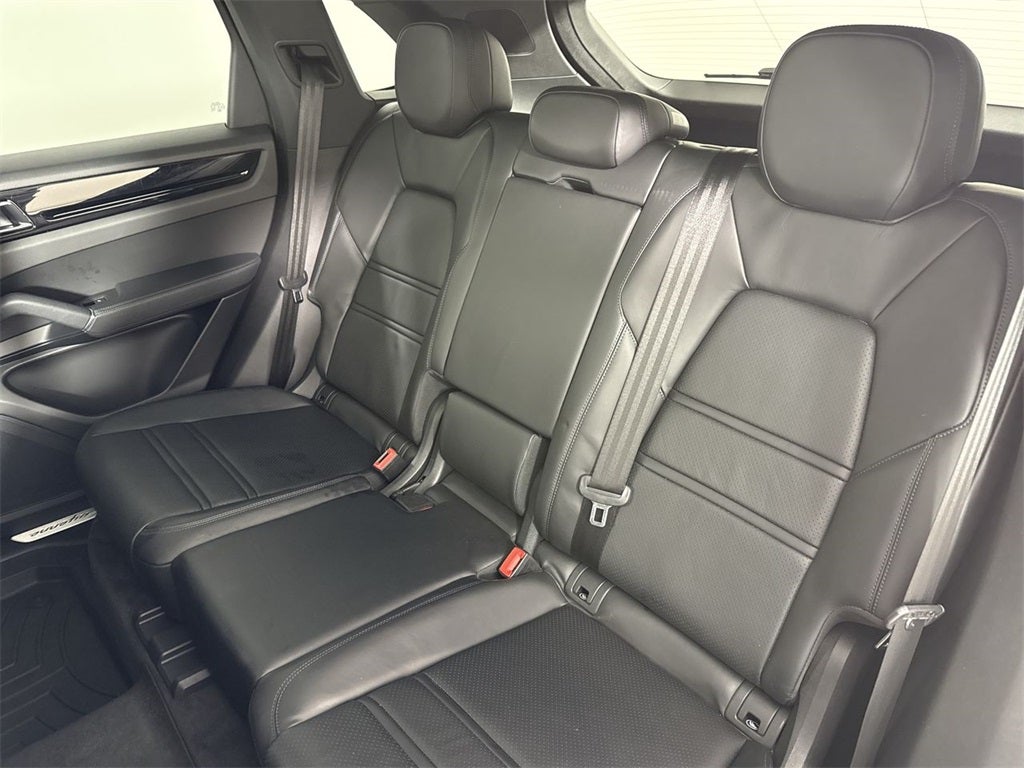 2023 Porsche Cayenne Cayenne (MY23)