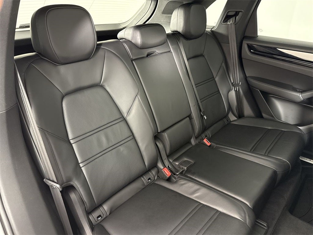 2023 Porsche Cayenne Cayenne (MY23)