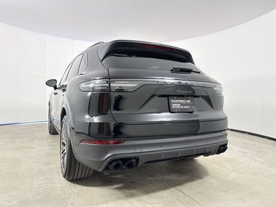 2023 Porsche Cayenne Platinum Edition