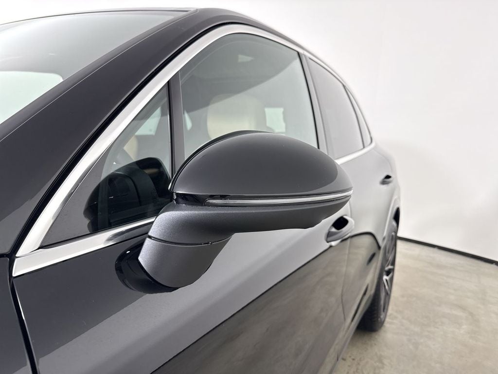 2026 Porsche Cayenne AWD