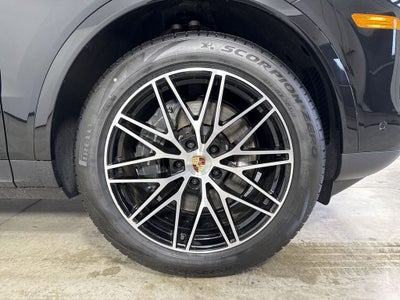 2026 Porsche Cayenne AWD