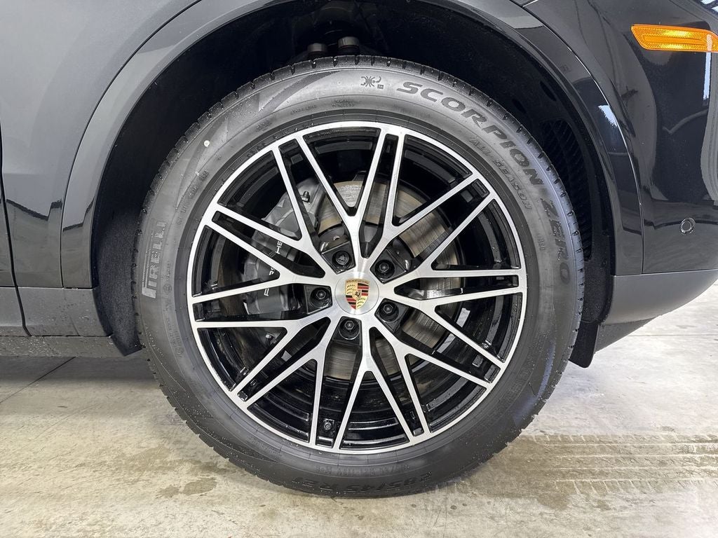 2026 Porsche Cayenne AWD